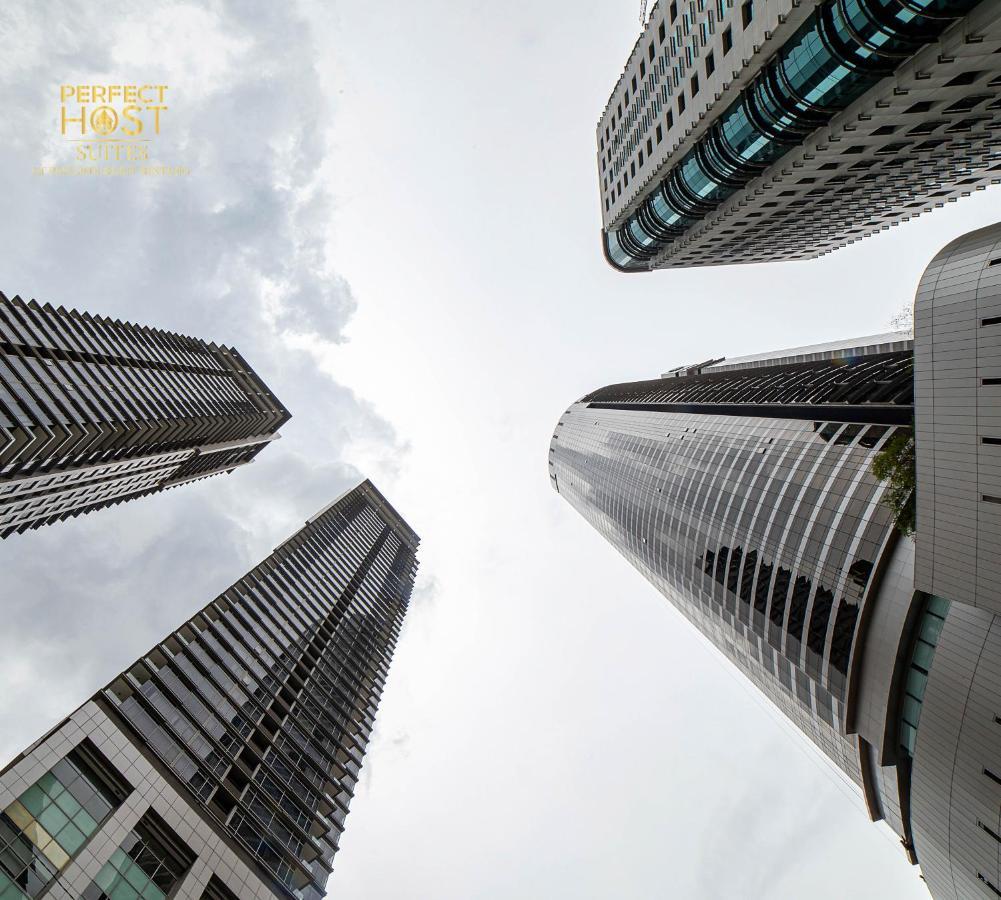 Ph Suites At Pavilion Bukit Bintang Kuala Lumpur Exteriér fotografie Residential buildings in the district